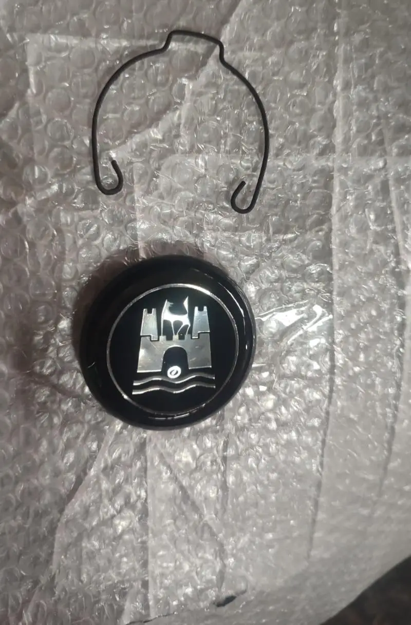 Tapa de claxon para volante aleman